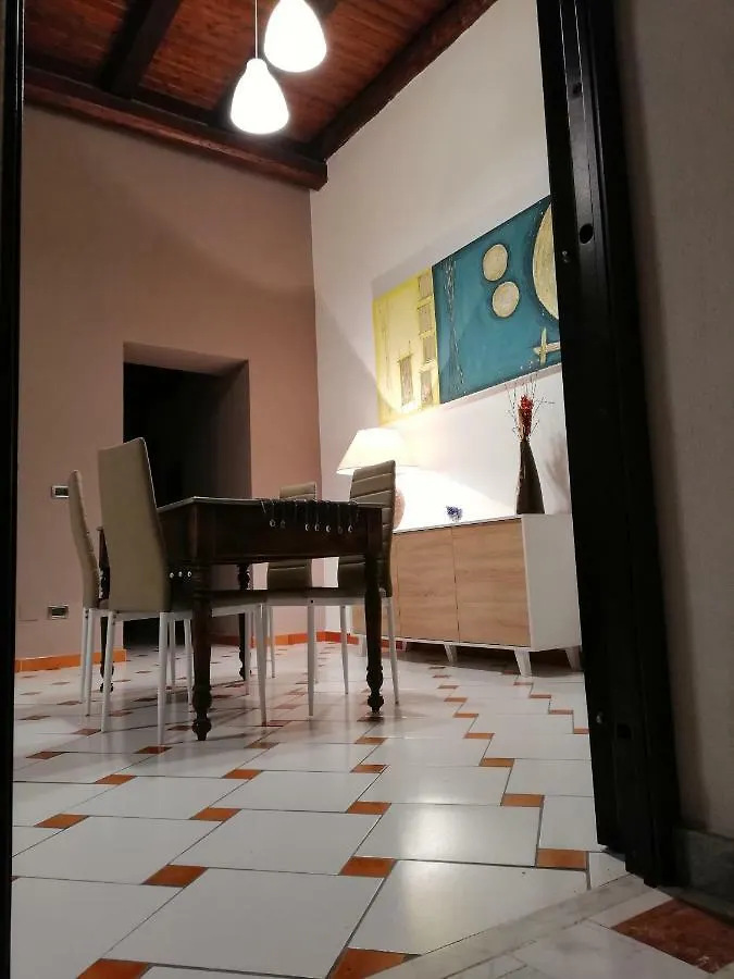 Semesterbostad Casa Nel Vicolo Villa Palermo Italien